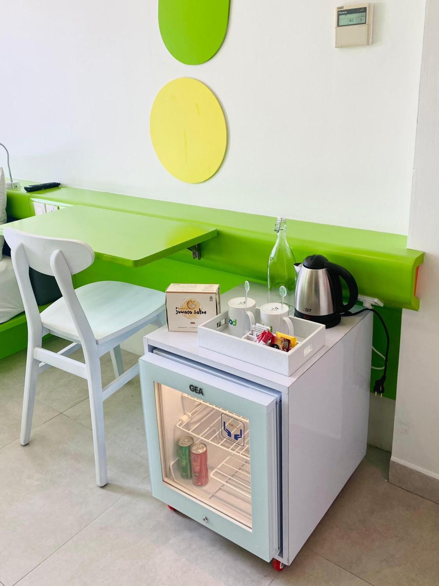 Pop! Hotel Timoho Джокьякарта Экстерьер фото